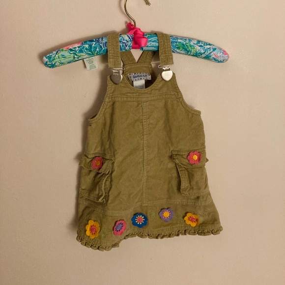 Adorable Floral Overall Dress - Picture 2 of 4